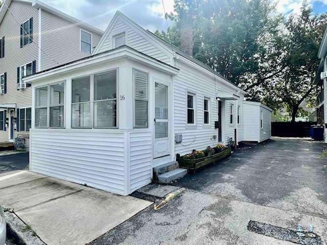 16 Cedar St Nashua, NH 03060 | MLS 4970698 Photo 1