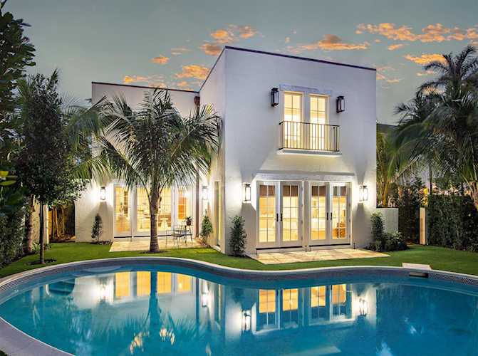 215 Seaspray Avenue Palm Beach, FL 33480