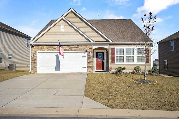 753 River Dell Townes Clayton, NC 27527