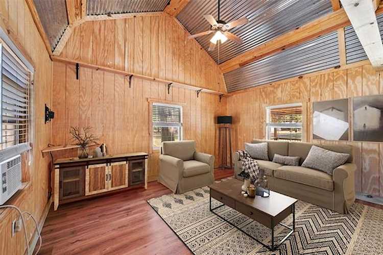 134 Maple Avenue Streetman, TX 75859