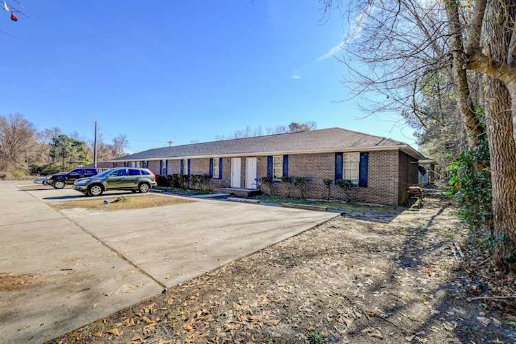 Home For Sale in None Orangeburg Orangeburg. Address Withheld.| Matt O’Neill Real Estate Photo 1