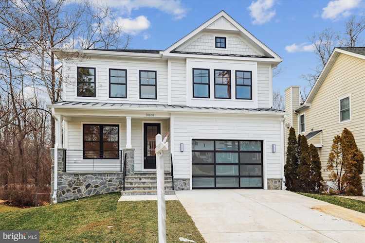 10608 Parkwood Dr Kensington, MD 20895