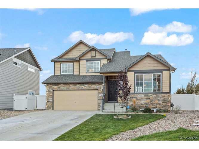 757 Lakebrook Ct Windsor, CO 80550