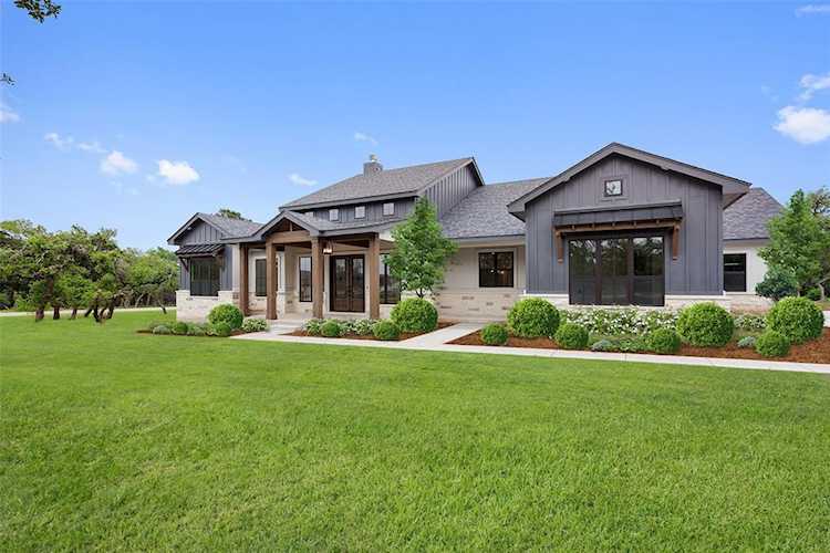 123 Carousel LN Driftwood, TX 78619