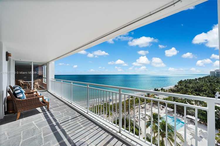 615 Ocean Dr #10B Key Biscayne, FL 33149