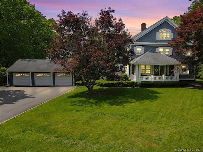 65 Bishop St North Haven, CT 06473