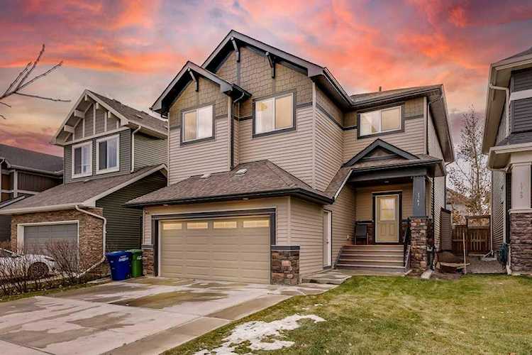1741 Baywater Dr SW Airdrie, AB T4B 0T3