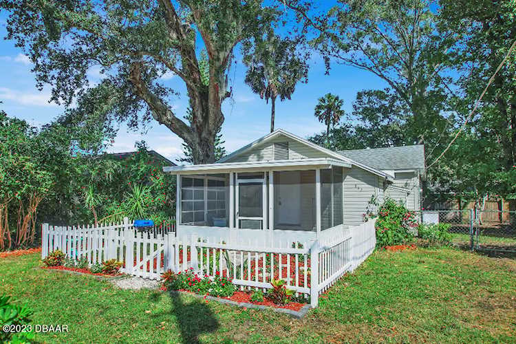 847 Jasmine Avenue Holly Hill, FL 32117