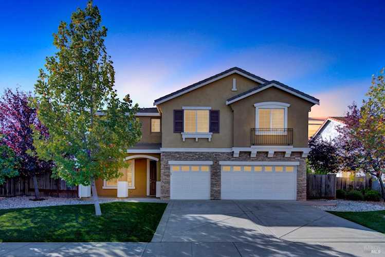 1932 Moosup Court Fairfield, CA 94533