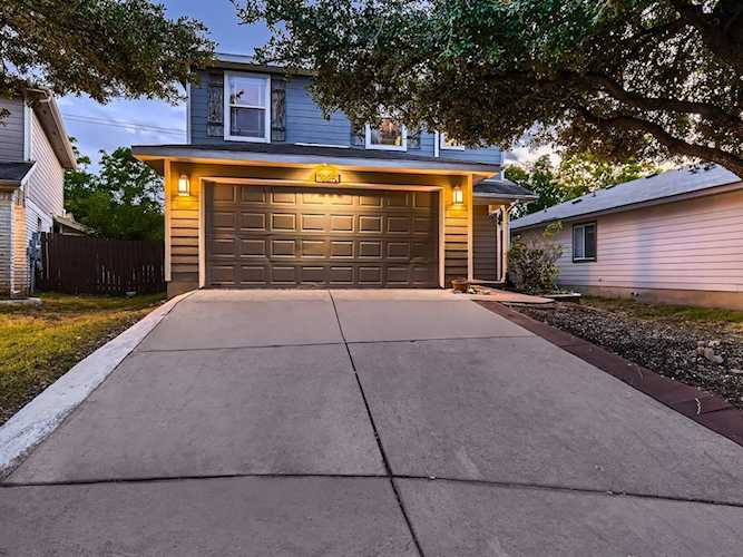 7225 Cayenne LN Austin, TX 78741