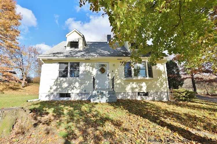 12 Hellbrook Ulster Park, NY 12487