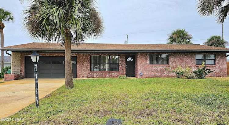 43 Sandra Drive Ormond Beach, FL 32176