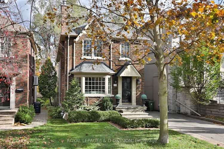 155 Hanna Rd Toronto, ON M4G 3N6