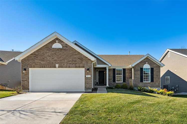 915 Birch View Ct Lake St Louis, MO 63367