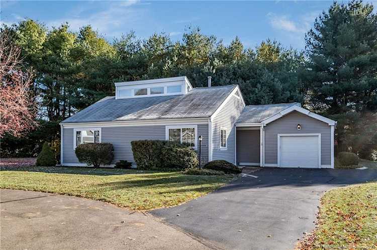 367 Main St #12 Old Saybrook, CT 06475