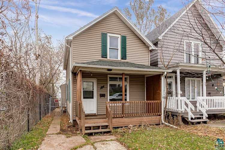 326 E 8th Street Duluth, MN 55805