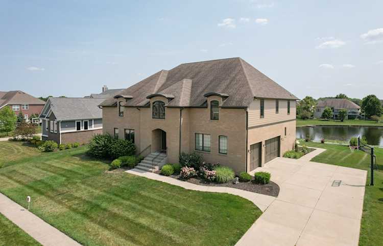 553 Fairwind Brownsburg, IN 46112