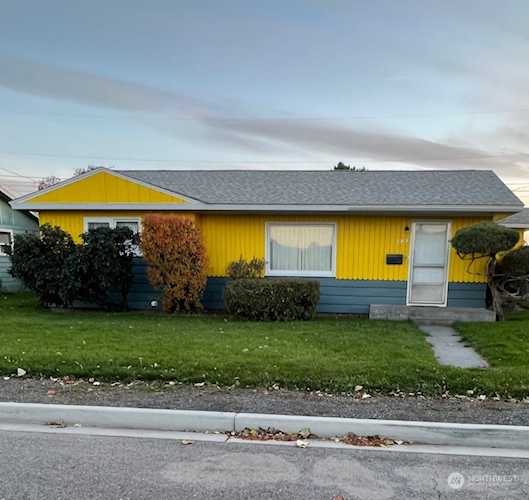 502 SE C St Quincy, WA 98848