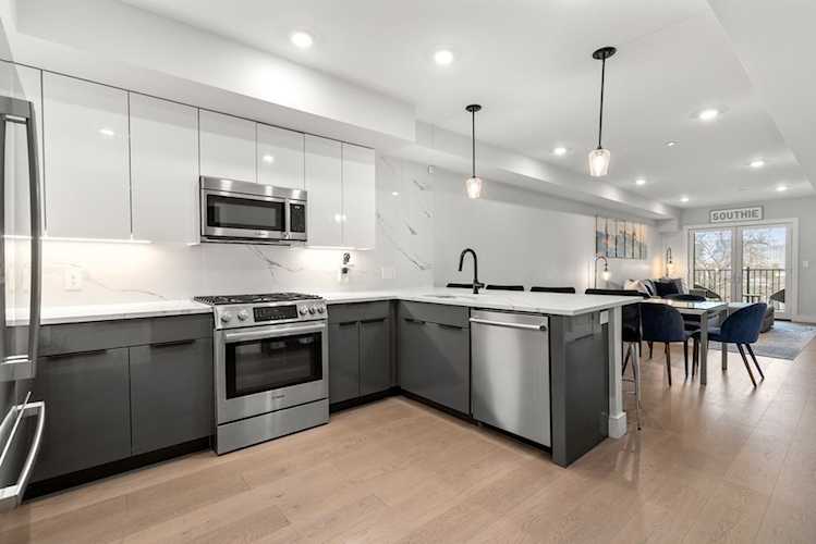 321 W Broadway #5 Boston, MA 02127