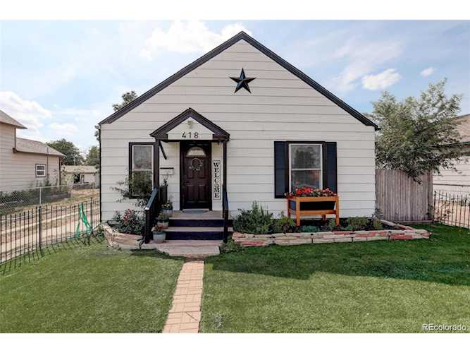 418 14th St Greeley, CO 80631