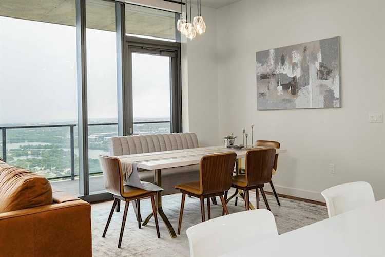 44 East Ave #4305 Austin, TX 78701