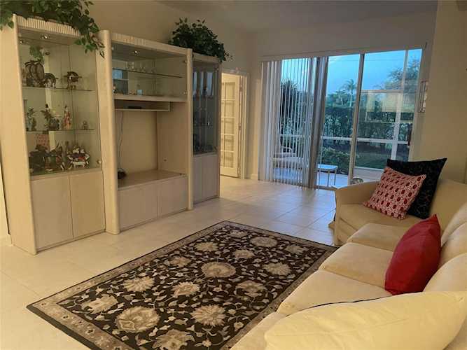 12468 Crystal Pointe Dr #101 Boynton Beach, FL 33437