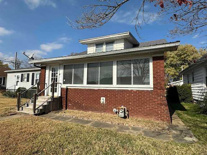3221 Austin Avenue Evansville, IN 47712