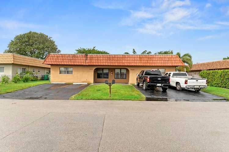 7101 NW 78th Ter Tamarac, FL 33321