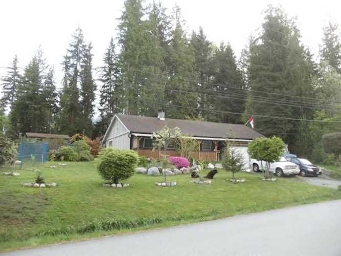 65 Elementary Road Anmore, BC V3H 4Y6