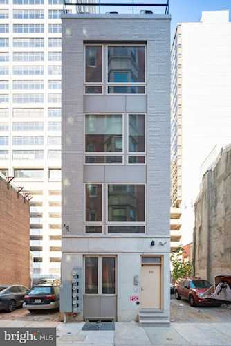1815 Ranstead St Philadelphia, PA 19103