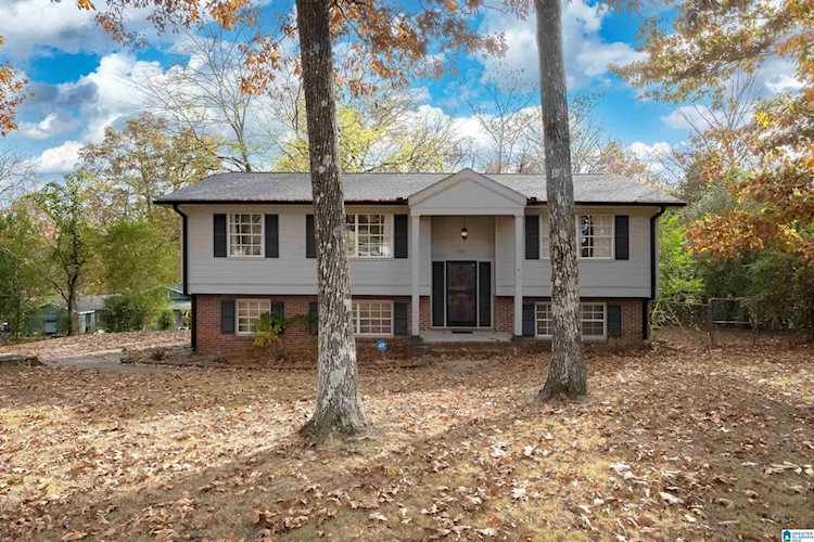 961 Hillcrest Avenue Birmingham, AL 35235