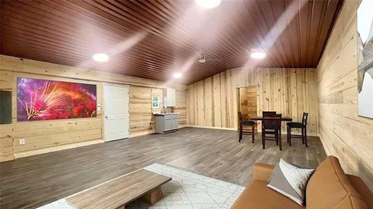 191 Cherry Lane Streetman, TX 75859