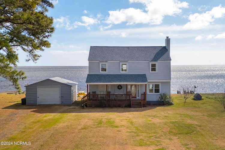 108 Soundside Dr Hertford, NC 27944