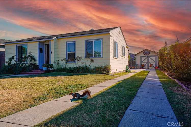 2152 W Canton St Long Beach, CA 90810