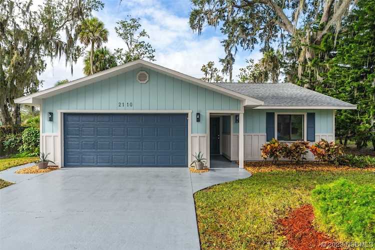2110 Lime Tree Dr Edgewater, FL 32141