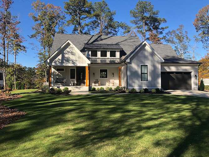 238 Roanoke Bnd Boydton, VA 23917