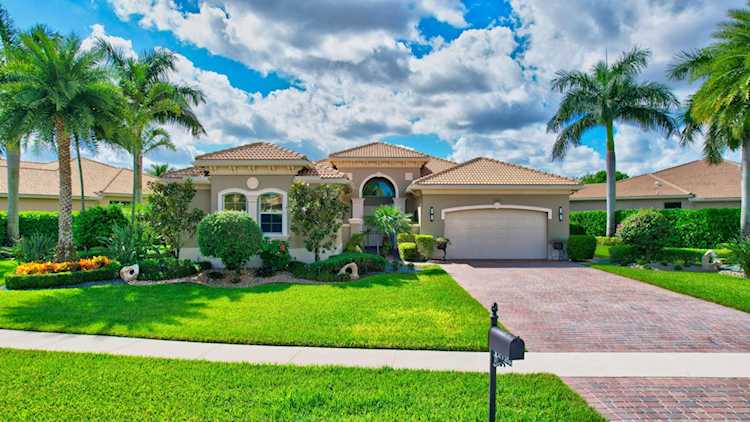 12126 Glacier Bay Drive Boynton Beach, FL 33473
