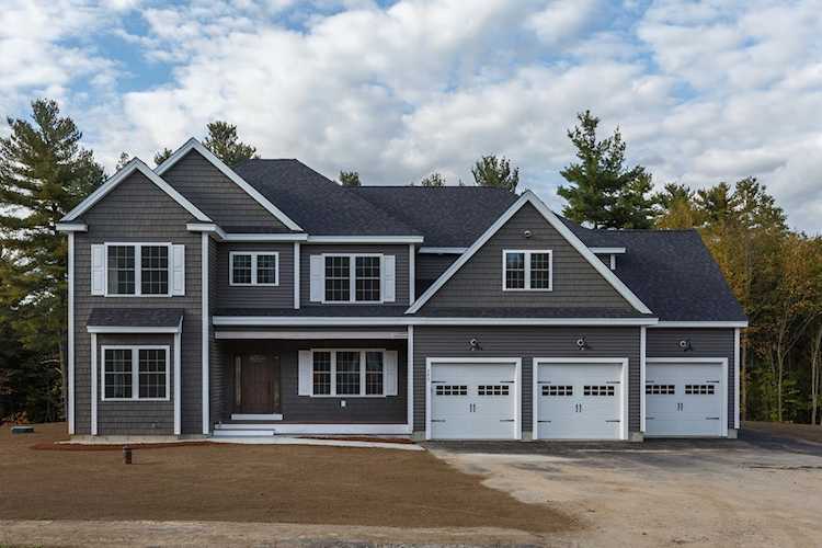 245 Standish Ln #187-10-19 Hudson, NH 03051