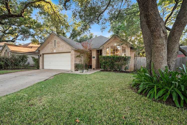 409 N Blue Ridge PKWY Cedar Park, TX 78613