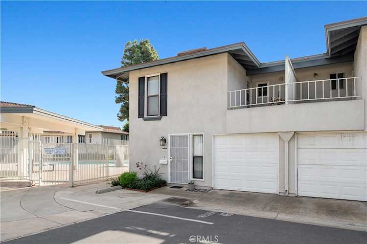 4018 Bryant Ct Cypress, CA 90630