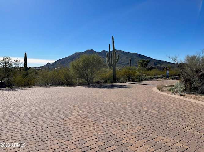 7401 E Aribiome Ct Carefree, AZ 85377