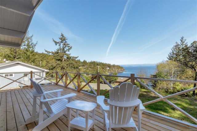 2996 Dolphin Dr Nanoose Bay, BC V9P 9J3
