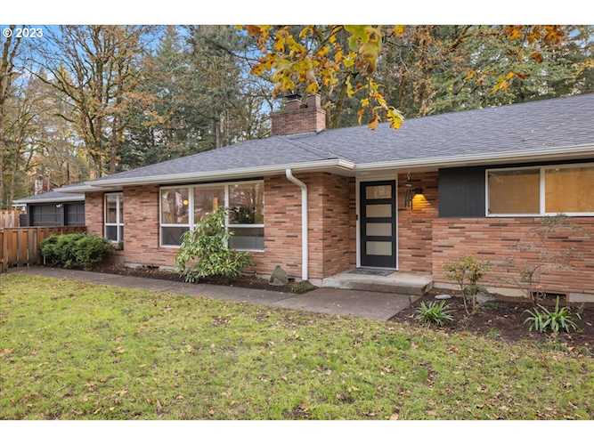 15119 Quarry RD Lake Oswego, OR 97035