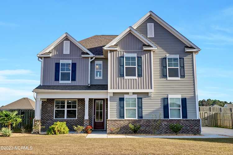 111 Colonial Heights Dr Hampstead, NC 28443