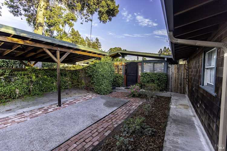 46 Grove Lane Novato, CA 94947