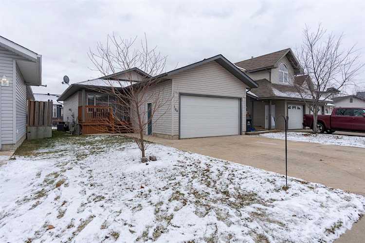 109 O'coffey Crescent Fort McMurray, AB T9K 2