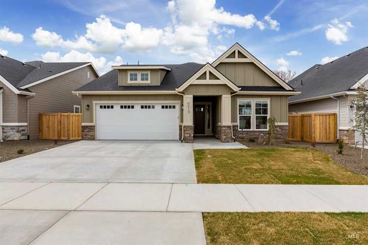 6617 S Capstone Ave Meridian, ID 83642