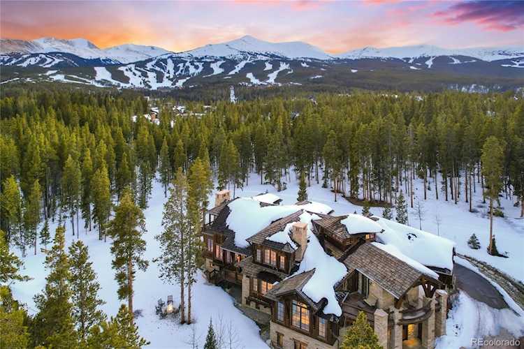 327 Peerless Dr Breckenridge, CO 80424