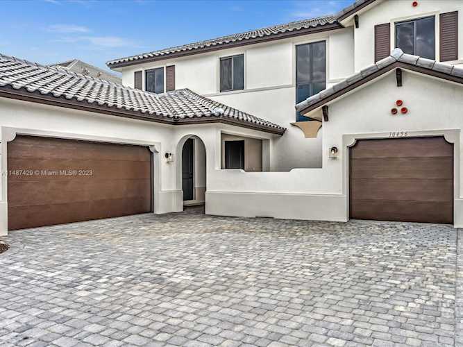 10456 SW 57th Ct Cooper City, FL 33328