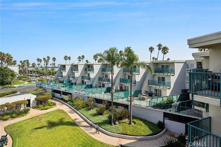 3101 Peninsula Rd #310 Oxnard, CA 93035